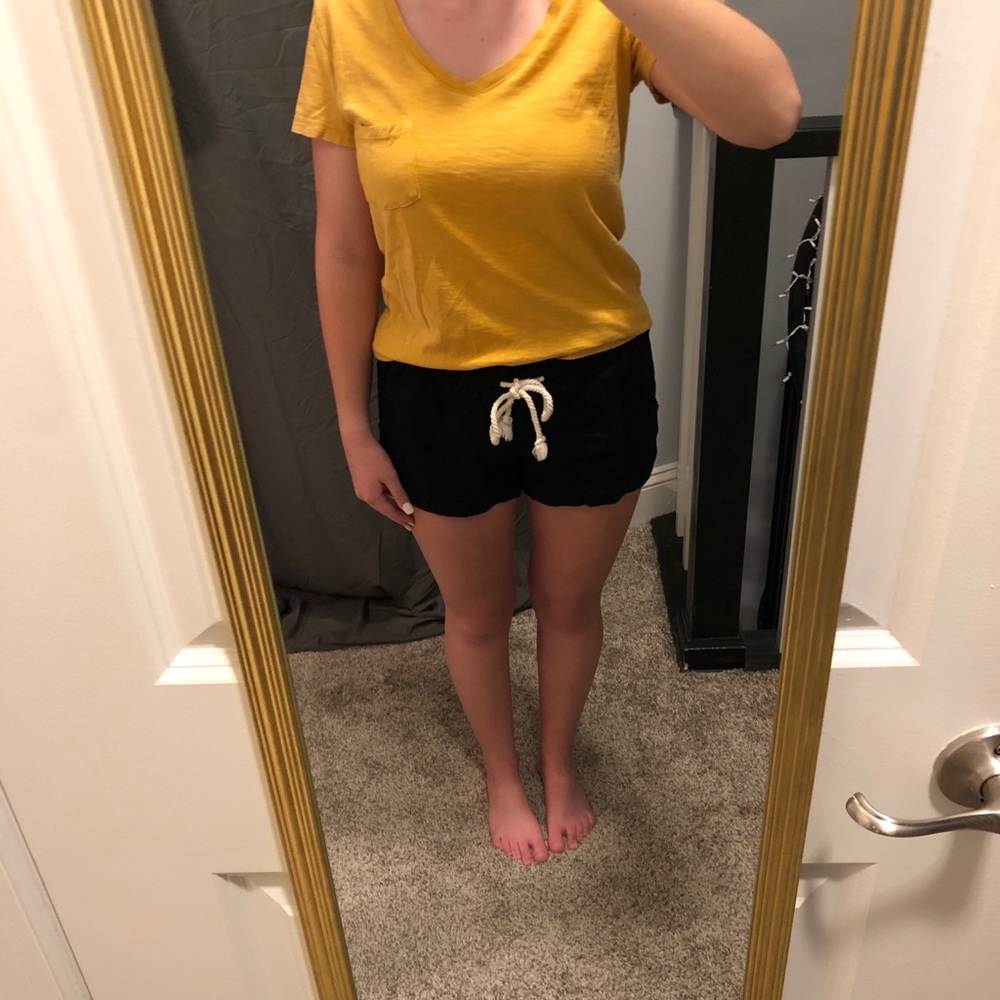 Roxy Black Linen Shorts!